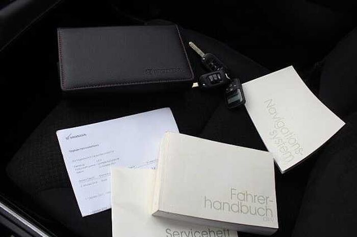 Honda CR-V 1.6 i-DTEC 118kW 4WD Elegance Automatik AHK