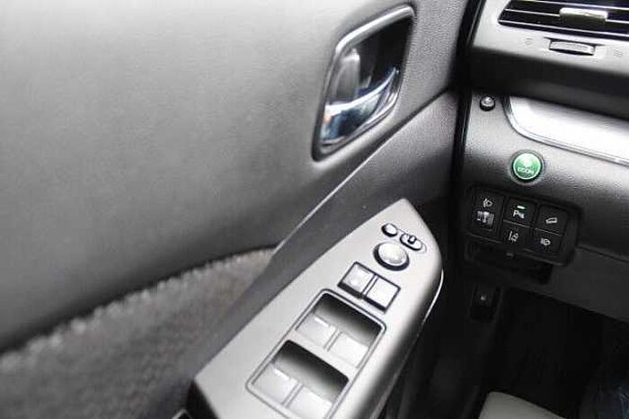 Honda CR-V 1.6 i-DTEC 118kW 4WD Elegance Automatik AHK