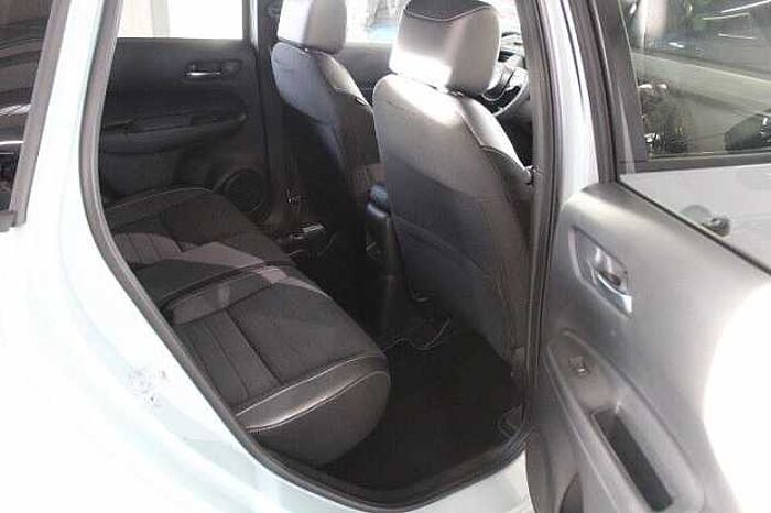 Honda Jazz 1.5 Hybrid i-MMD Crosstar Advance Style