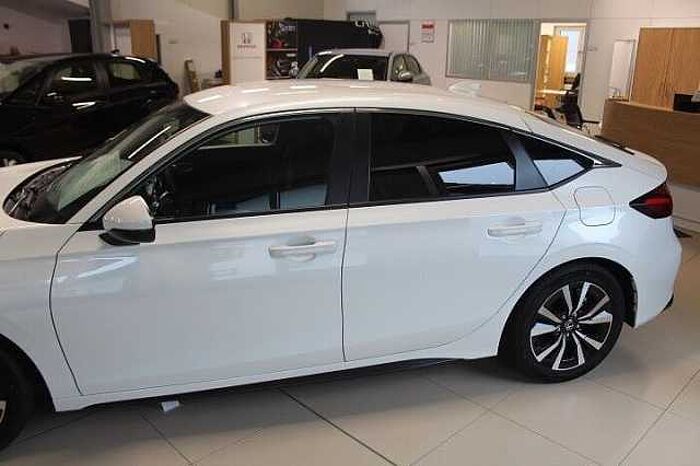 Honda Civic 2.0 Hybrid Elegance, Black Emblem, Downlig