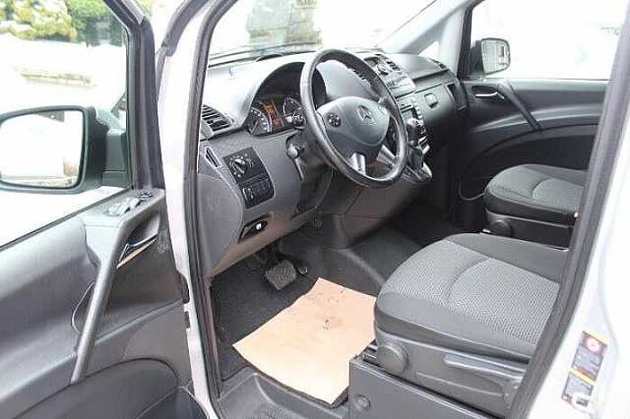 Mercedes-Benz Vito Kombi 4x4 116 CDI lang 8-Sitzer AHK