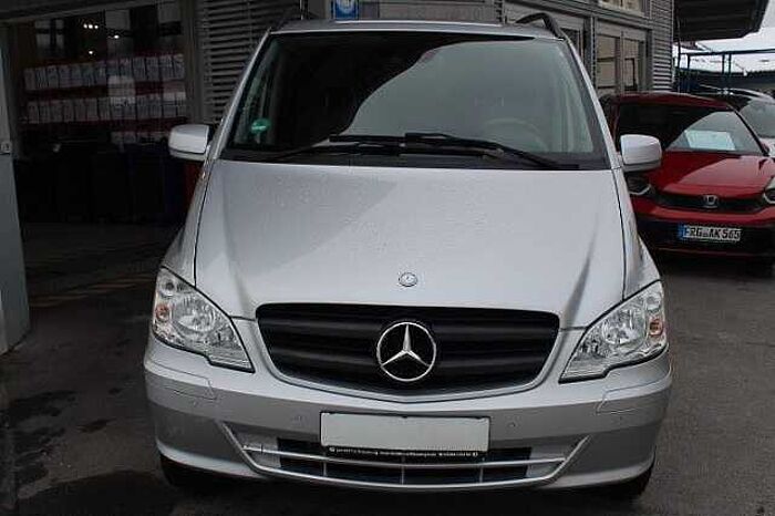 Mercedes-Benz Vito Kombi 4x4 116 CDI lang 8-Sitzer AHK