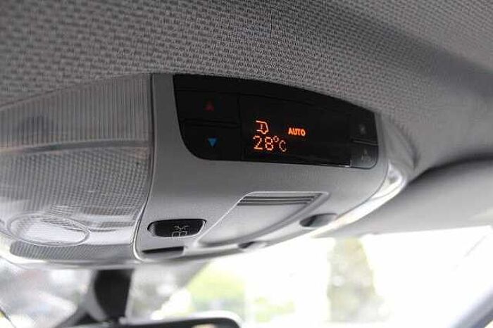 Mercedes-Benz Vito Kombi 4x4 116 CDI lang 8-Sitzer AHK