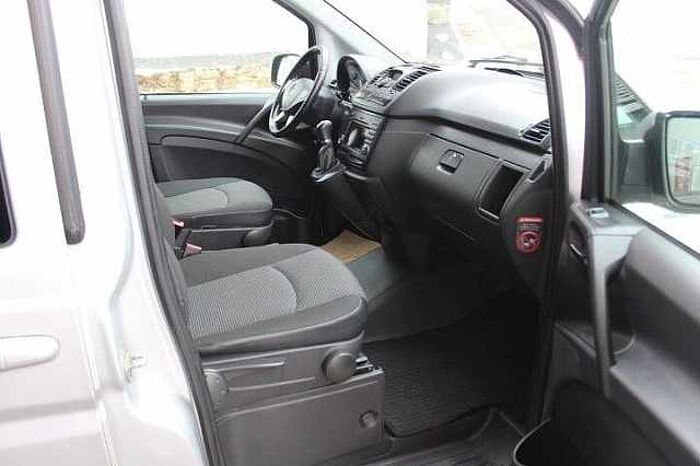 Mercedes-Benz Vito Kombi 4x4 116 CDI lang 8-Sitzer AHK