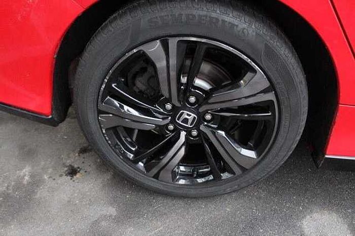 Honda Civic 1.0 i-VTEC Turbo Elegance, Navi