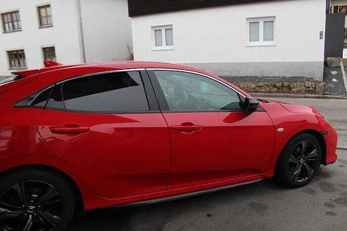 Honda Civic 1.0 i-VTEC Turbo Elegance, Navi