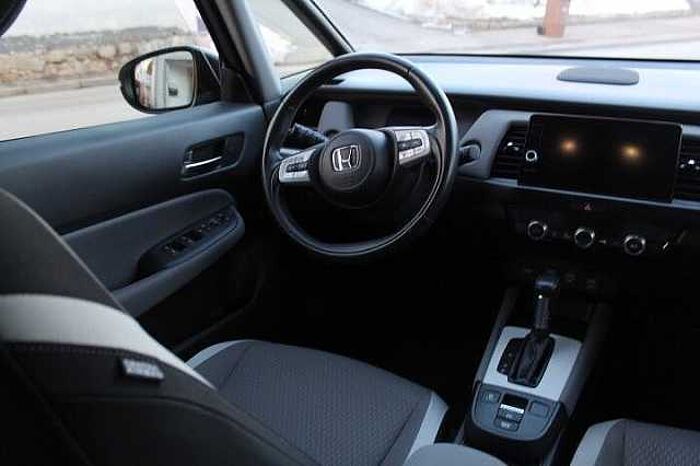 Honda Jazz 1.5 Hybrid i-MMD Crosstar Executive Fahrrad