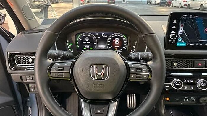 Honda Civic 2.0 Hybrid Advance