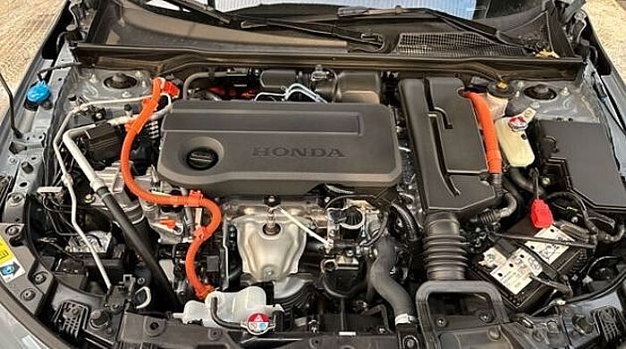 Honda Civic 2.0 Hybrid Advance