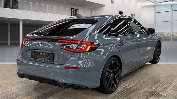 Honda Civic 2.0 Hybrid Advance