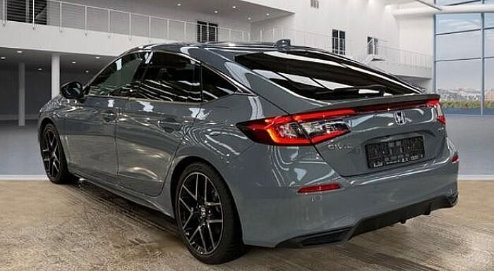 Honda Civic 2.0 Hybrid Advance