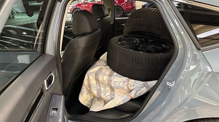 Honda Civic 2.0 Hybrid Advance