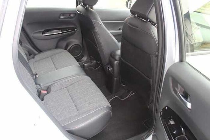 Honda Jazz 1.5 Hybrid i-MMD Elegance, Fahrrad