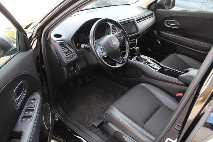 Honda HR-V 1.5 i-VTEC Executive, Navi, Kamera, LED