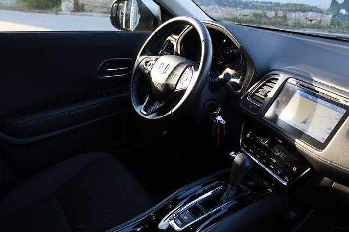 Honda HR-V 1.5 i-VTEC Elegance, CVT, Navi, Kamera, LED