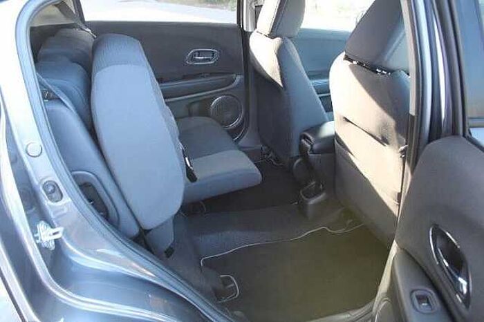 Honda HR-V 1.5 i-VTEC Elegance, CVT, Navi, Kamera, LED