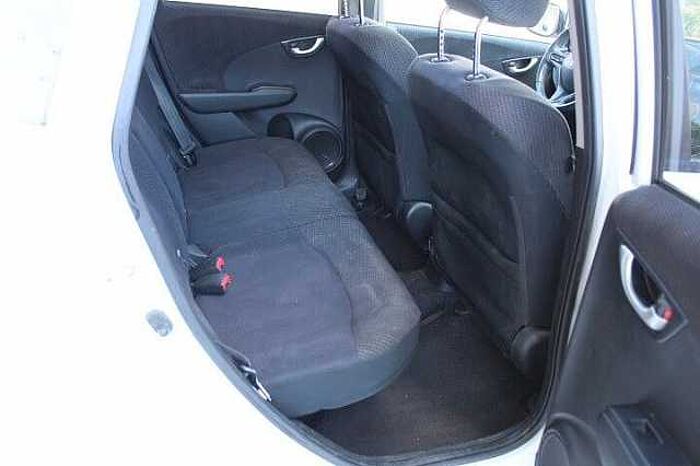Honda Jazz 1.4 Elegance, Panorama, 16-Zoll, Privacy