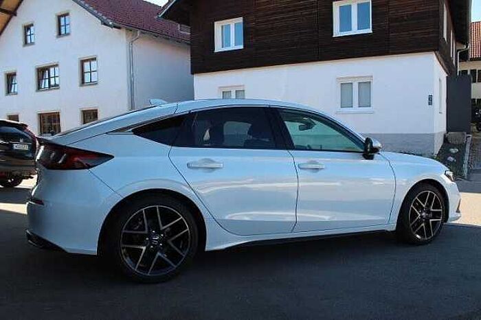 Honda Civic 2.0 Hybrid Advance