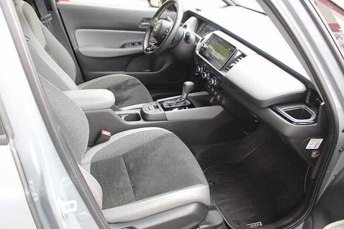 Honda Jazz Advance Sport
