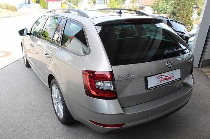 SKODA Octavia Combi Clever