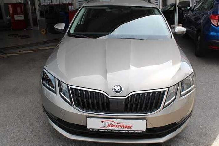 SKODA Octavia Combi Clever