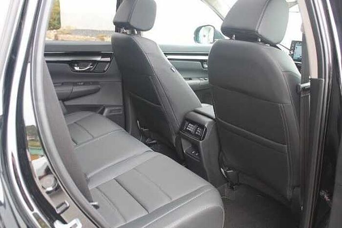 Honda CR-V e:HEV Advance 4WD AHK Bose Leder Panorama