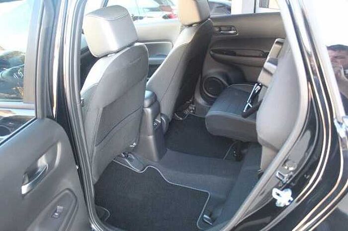 Honda Jazz 1.5 Hybrid i-MMD Crosstar Advance