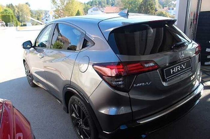 Honda HR-V 1.5 i-VTEC Sport Turbo 1. Hand