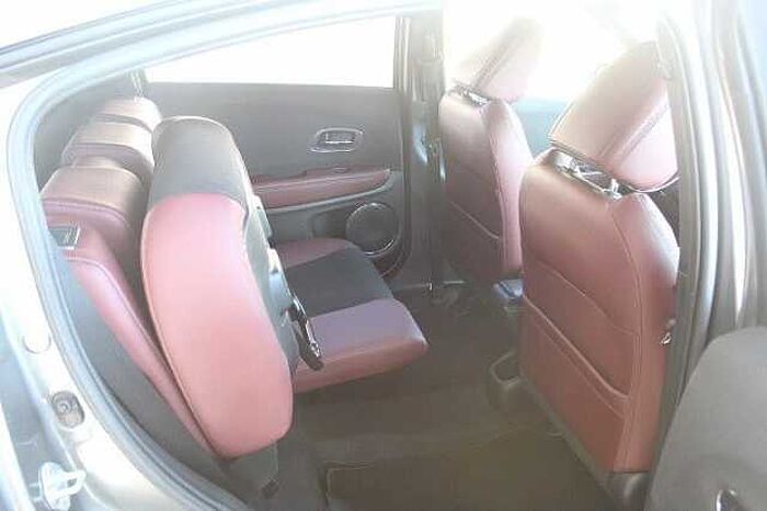 Honda HR-V 1.5 i-VTEC Sport Turbo 1. Hand