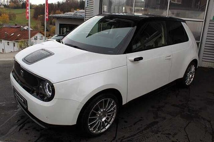 Honda e Honda e 113kW Advance Paket, 17' Alu, Wartungsp.